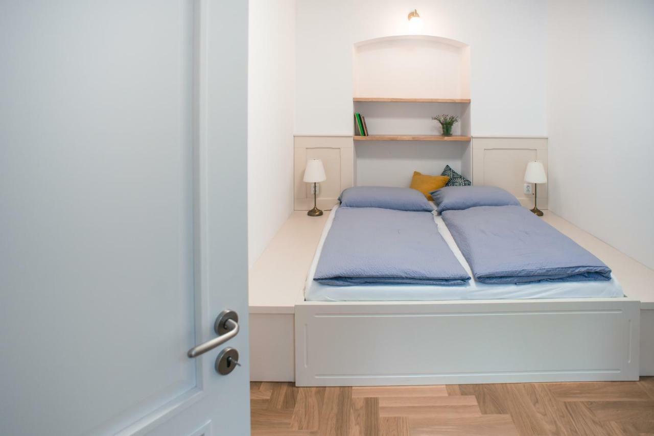 Penzion Masarykova 37 Hluboka Nad Vltavou Ngoại thất bức ảnh